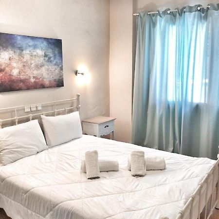 Hotel Kastri Garden Apartment Лутра-Едіпсу Екстер'єр фото